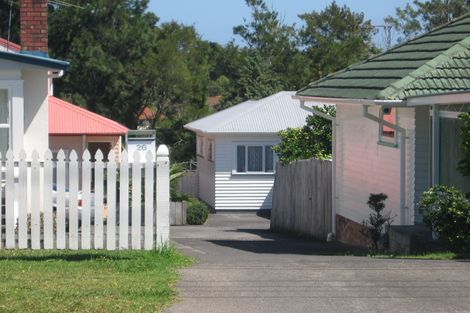 Photo of property in 1/28 Elliott Avenue, Bayview, Auckland, 0629