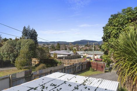 Photo of property in 13 Gordon Road, Western Heights, Rotorua, 3015