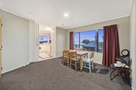 Photo of property in 49c Carey Street, Maeroa, Hamilton, 3200