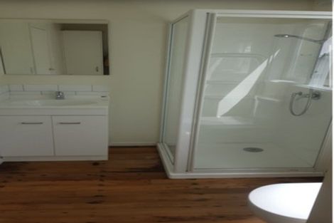 Photo of property in 9 Ngaio Gorge Road, Ngaio, Wellington, 6035