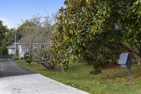 Photo of property in 135 Hine Road, Wainuiomata, Lower Hutt, 5014