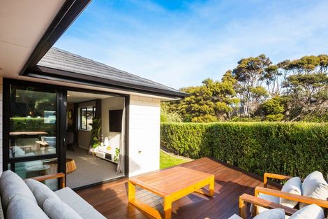 Photo of property in 7 Tide Lane, Whitby, Porirua, 5024