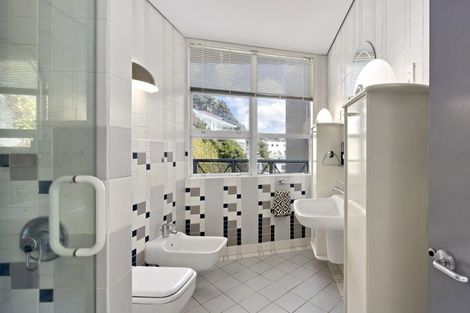 Photo of property in Trieste, 346u2 Oriental Parade, Oriental Bay, Wellington, 6011