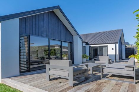 Photo of property in 7 Tirikatene Avenue, Paerata, Pukekohe, 2124