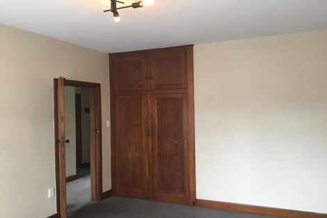 Photo of property in 118 Holly Road, St Albans, Christchurch, 8014