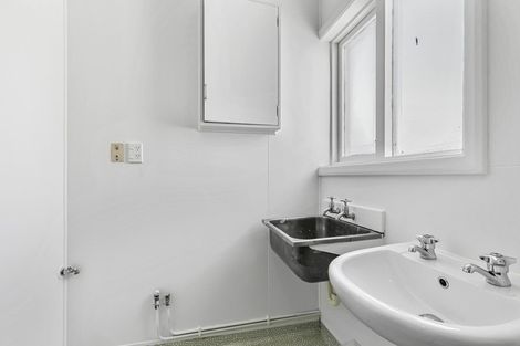 Photo of property in Cernan Court, 12/25u Te Wharepouri Street, Berhampore, Wellington, 6023
