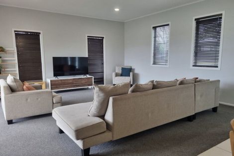 Photo of property in 1/458 Great South Road, Opaheke, Papakura, 2113