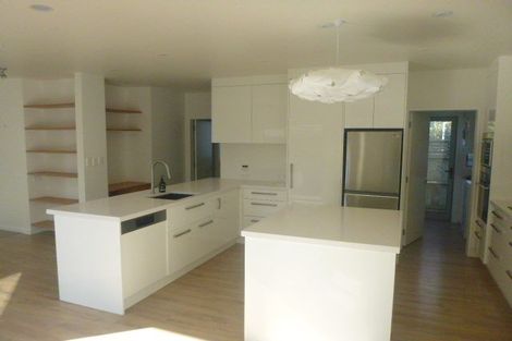 Photo of property in 64 Burnham Street, Seatoun, Wellington, 6022