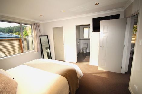 Photo of property in 300a Gladstone Road North, Mosgiel, 9092