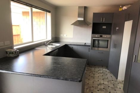 Photo of property in 32 Parkside Drive, Huntington, Hamilton, 3210