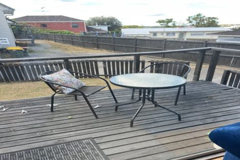 Photo of property in 50a Weldene Avenue, Glenfield, Auckland, 0629