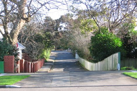 Photo of property in 3 Ashburn Lane, Awapuni, Palmerston North, 4412