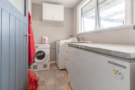 Photo of property in 319 Porangahau Road, Waipukurau, 4282