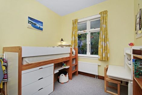 Photo of property in 29 Wadestown Road, Wadestown, Wellington, 6012