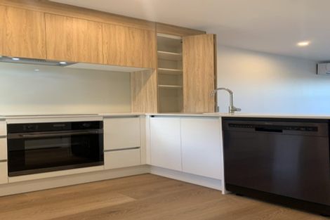 Photo of property in 37 Jabuka Street, Glen Eden, Auckland, 0602