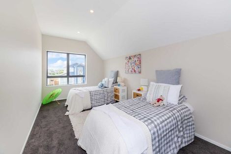 Photo of property in 18 Myland Drive, Hobsonville, Auckland, 0616