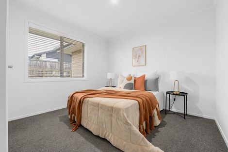 Photo of property in 14 Faber Place, Rototuna North, Hamilton, 3210