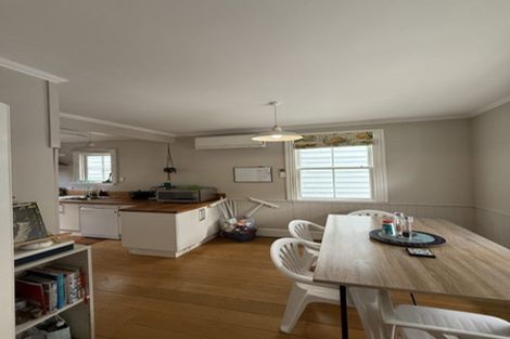 Photo of property in 243 Tinakori Road, Thorndon, Wellington, 6011