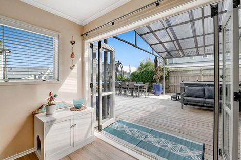 Photo of property in 17 Cape Cod Drive, Gulf Harbour, Whangaparaoa, 0930