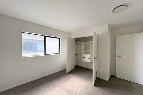 Photo of property in 30c Durham Street, Te Atatu Peninsula, Auckland, 0610