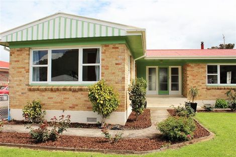 Photo of property in 211 Moanataiari Street, Thames, 3500