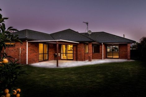 Photo of property in 8 Mirbeck Avenue, Cambridge, 3434