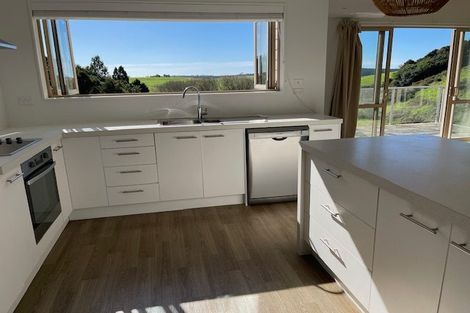 Photo of property in 65b Lake Road, Te Arai, Wellsford, 0975