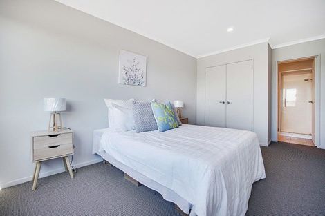 Photo of property in 65 Naylors Drive, Mangere, Auckland, 2022