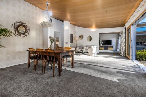 Photo of property in 3 Bressay Way, Waikanae, 5036