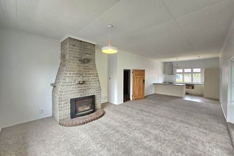 Photo of property in 40 Record Street, Fitzroy, New Plymouth, 4312