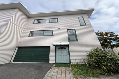 Photo of property in 17/1 Briar Way, New Lynn, Auckland, 0600