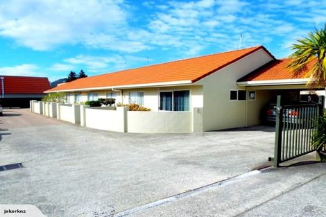 Photo of property in 6unit Gibson Street, Fenton Park, Rotorua, 3010