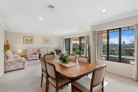 Photo of property in 12 Mohill Place, East Tamaki Heights, Auckland, 2016