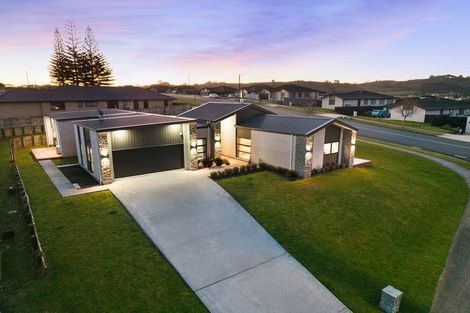 Photo of property in 2 Ulcoats Lane, Pokeno, 2402