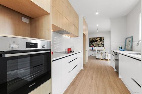 Photo of property in 8/1 Kaponga Crescent, New Lynn, Auckland, 0600