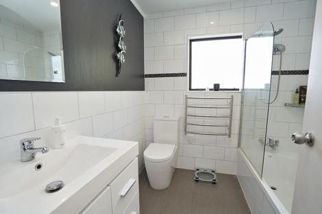 Photo of property in 8b Madison Place, Dinsdale, Hamilton, 3204