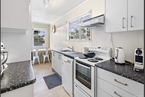 Photo of property in 5 Scarlet Drive, Ranui, Auckland, 0612