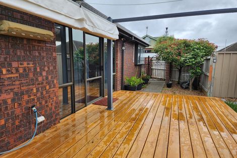 Photo of property in 77 Mackworth Street, Woolston, Christchurch, 8062