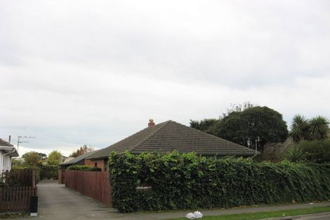 Photo of property in 2/170c Yaldhurst Road, Sockburn, Christchurch, 8042