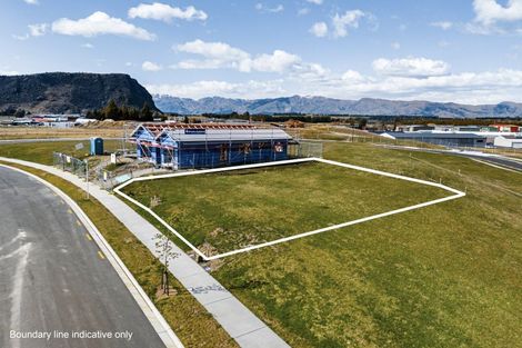 Photo of property in 42 Doug Ledgerwood Drive, Wanaka, 9305