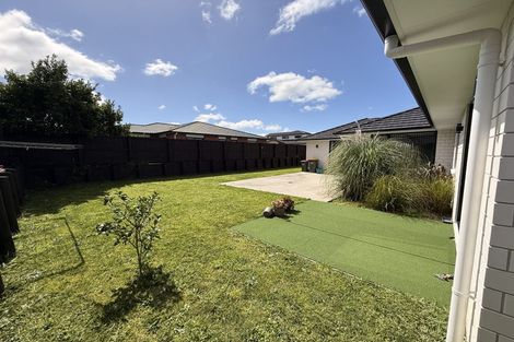 Photo of property in 9 Miharo Crescent, Flagstaff, Hamilton, 3210
