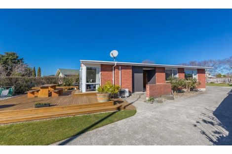 Photo of property in 135 Ohoka Road, Kaiapoi, 7630