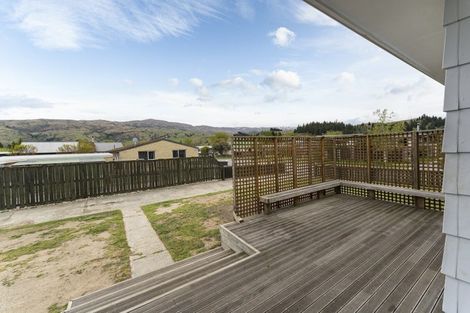 Photo of property in 17 Antimony Crescent, Cromwell, 9310