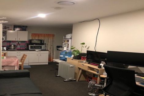 Photo of property in 16 Leith Court, Papatoetoe, Auckland, 2104