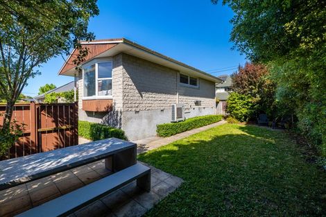 Photo of property in 139 Hamilton Avenue, Ilam, Christchurch, 8041