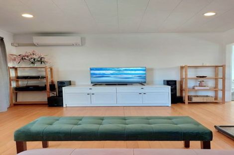 Photo of property in 21 Flaxdale Street, Birkdale, Auckland, 0626