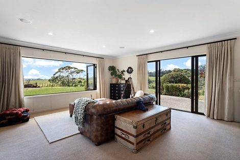 Photo of property in 78 Okura River Road, Okura, Albany, 0792