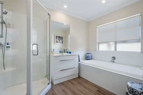 Photo of property in 67 Kahira Crescent, Papamoa Beach, Papamoa, 3118