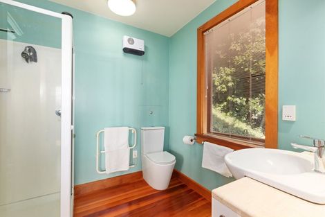 Photo of property in 355 Muritai Road, Eastbourne, Lower Hutt, 5013