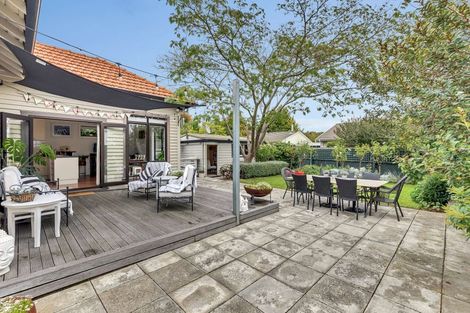 Photo of property in 14 Tui Street, Fendalton, Christchurch, 8041